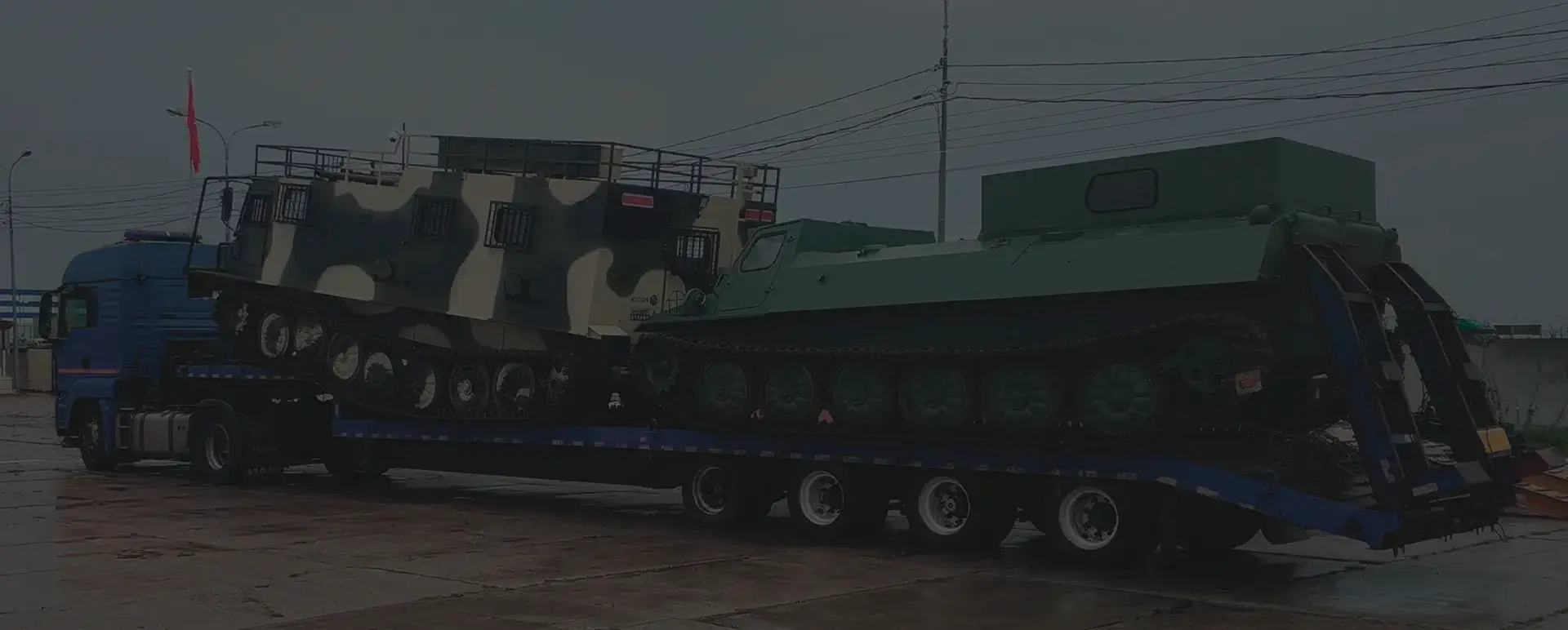 Транспортировка танков и ракет в рабочем поселке Глубокий (Южный округ - Ростовская область) с соблюдением секретности.